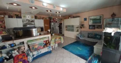 APPARTAMENTO TRE STANZE CON GIARDINO