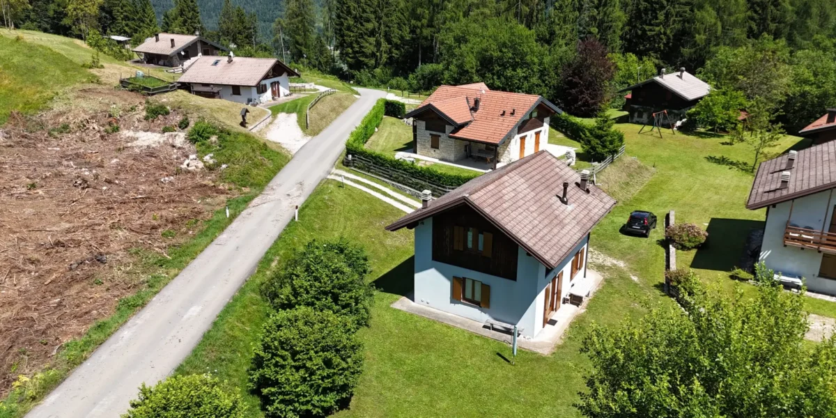 VILLINO DI MONTAGNA SULL’ALTOPIANO DEL TESINO