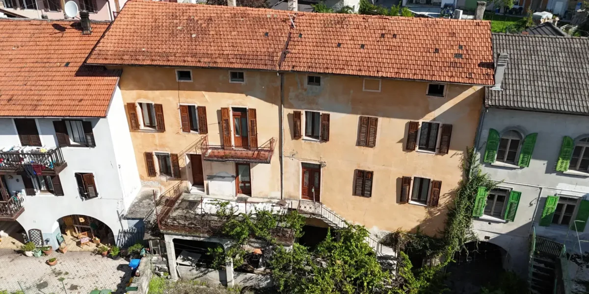 INTERO EDIFICIO TERRA/CIELO