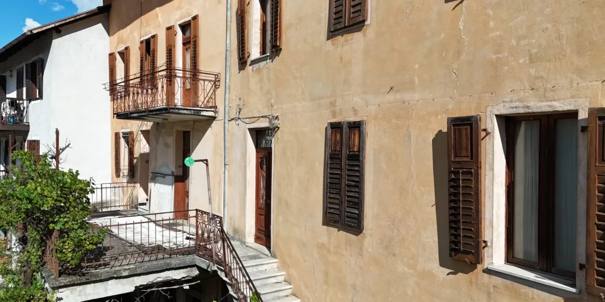 INTERO EDIFICIO TERRA/CIELO