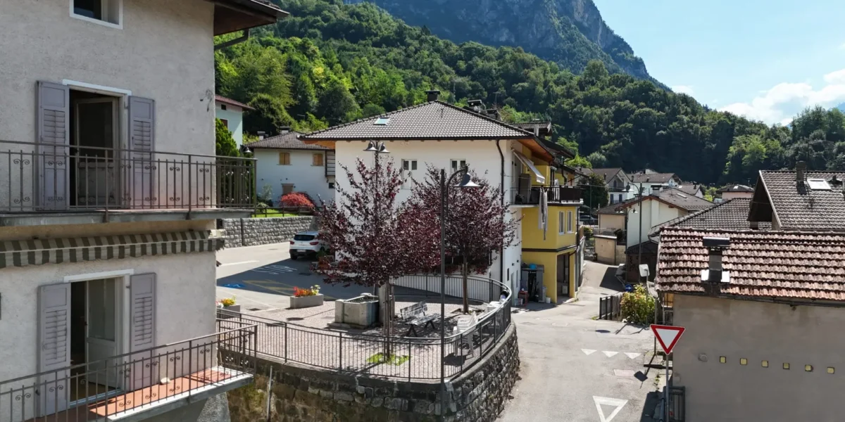 PORZIONE TERRA/CIELO – DUE UNITA’