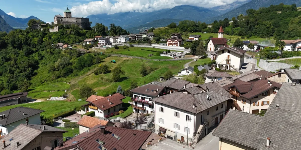 PORZIONE TERRA/CIELO – DUE UNITA’