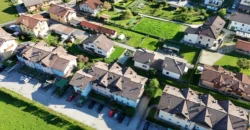 APPARTAMENTO TRE STANZE CON GIARDINO