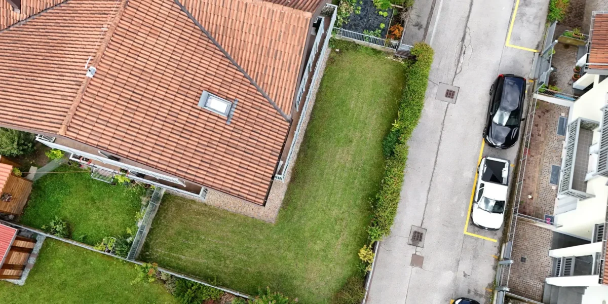 APPARTAMENTO TRILOCALE CON GIARDINO