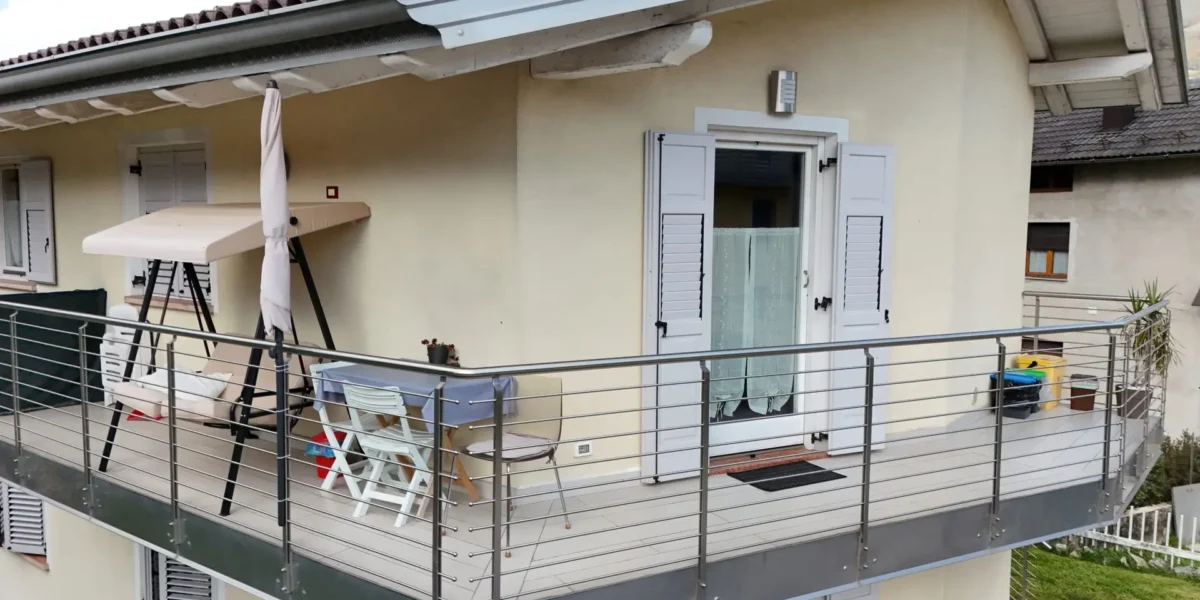 VILLETTA BIFAMILIARE – DUE UNITA’