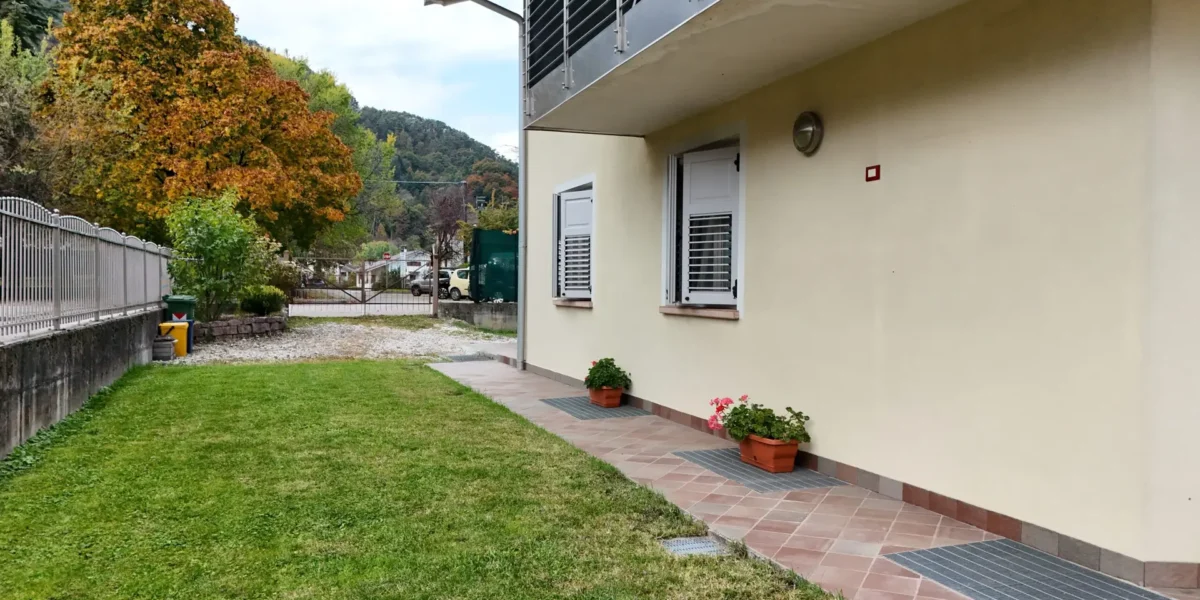 VILLETTA BIFAMILIARE – DUE UNITA’