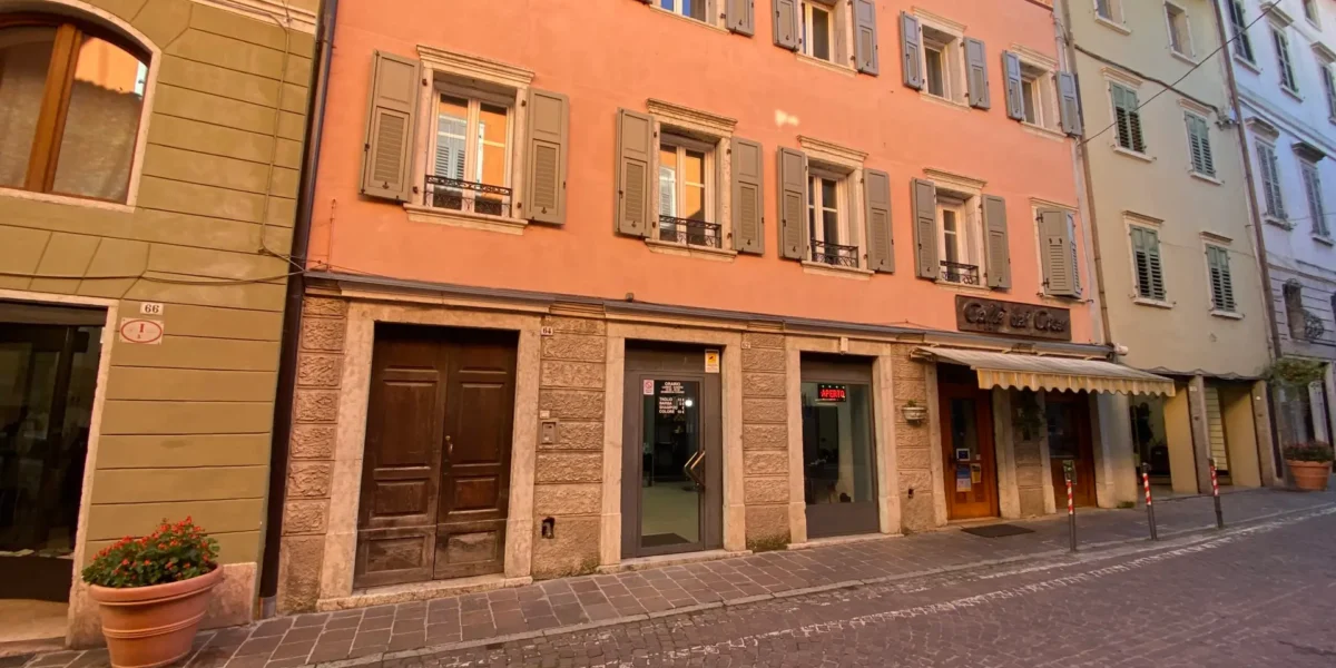 APPARTAMENTO IN PIENO CENTRO