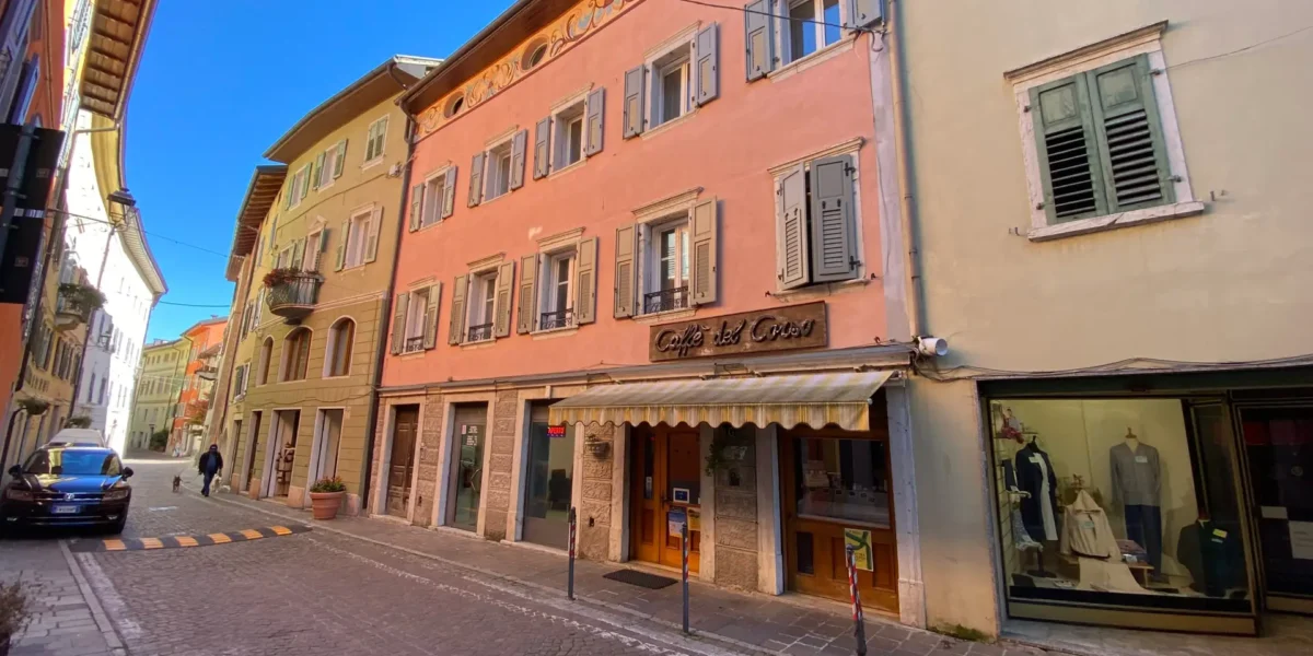 APPARTAMENTO IN PIENO CENTRO