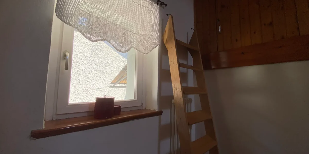 AMPIO APPARTAMENTO QUADRILOCALE