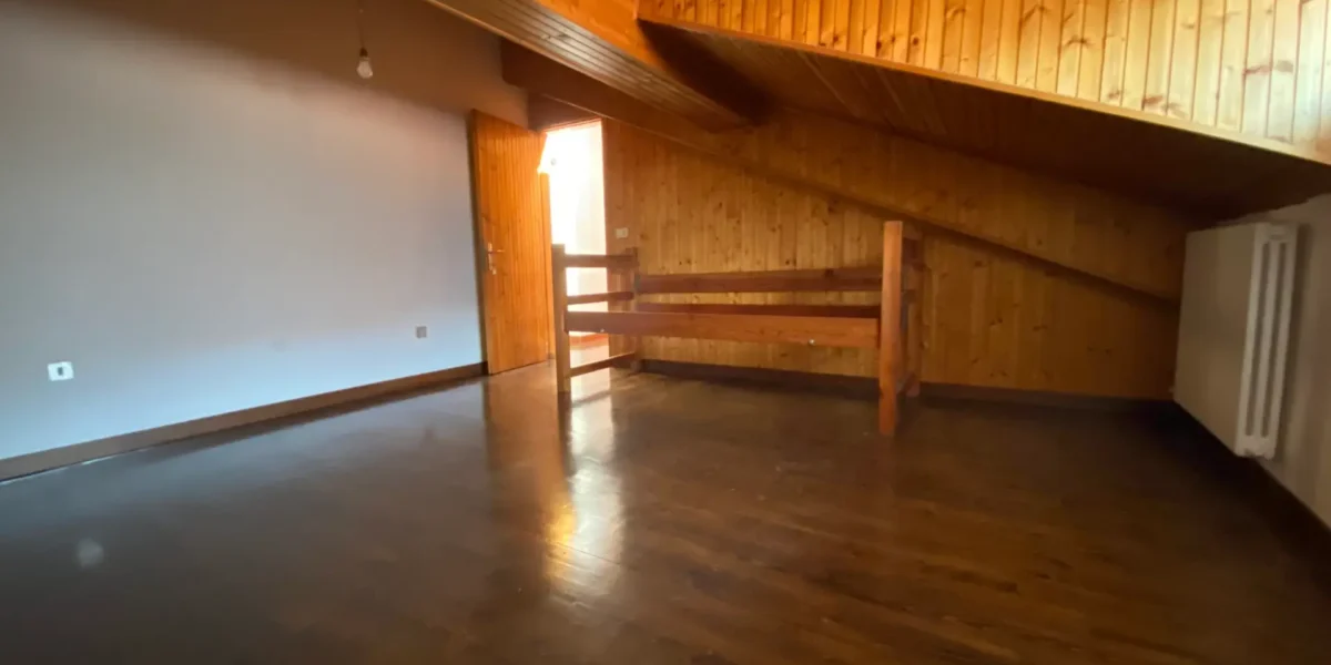 AMPIO APPARTAMENTO QUADRILOCALE