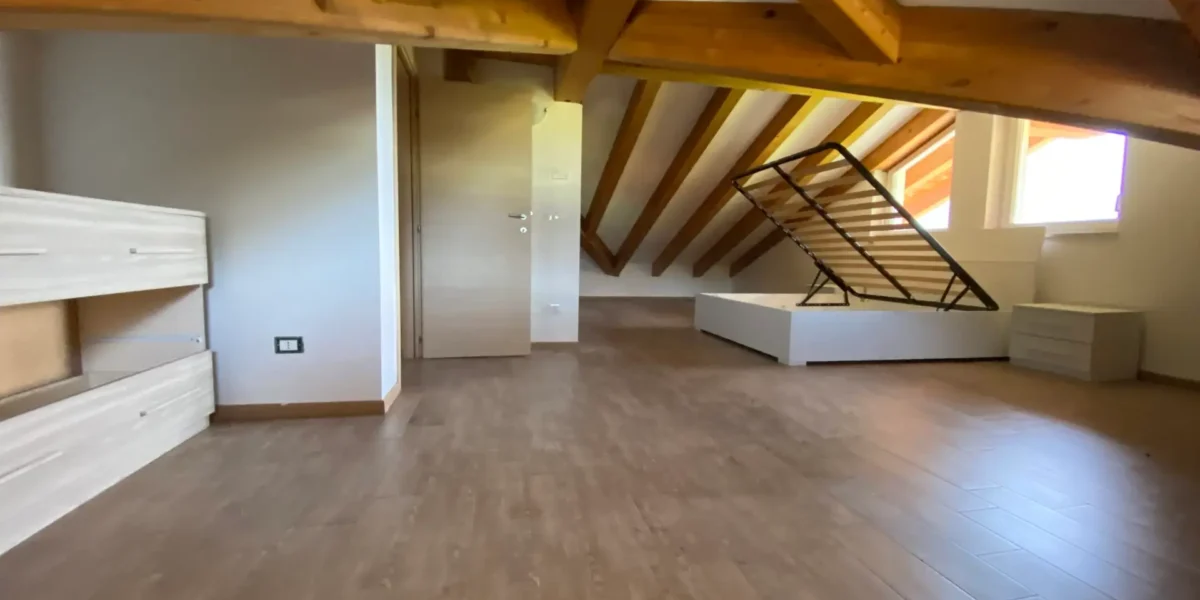 APPARTAMENTO TRE STANZE