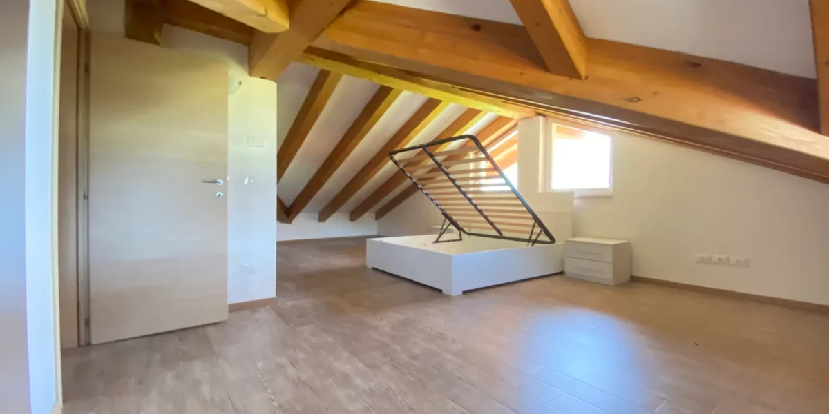 APPARTAMENTO TRE STANZE