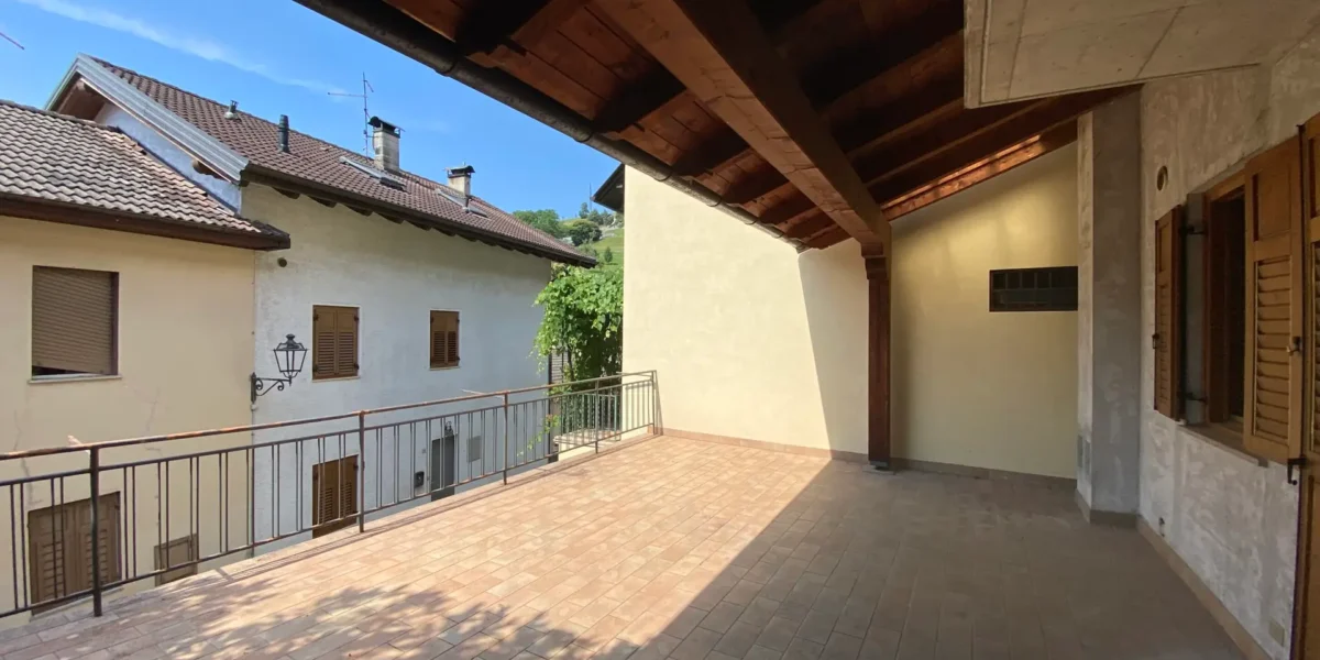 INTERO EDIFICIO TERRA/CIELO