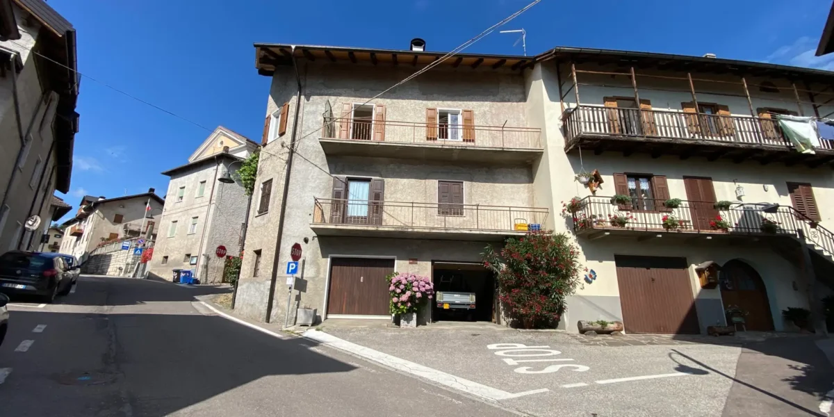 TRILOCALE NEL CUORE DI TELVE SI SOPRA