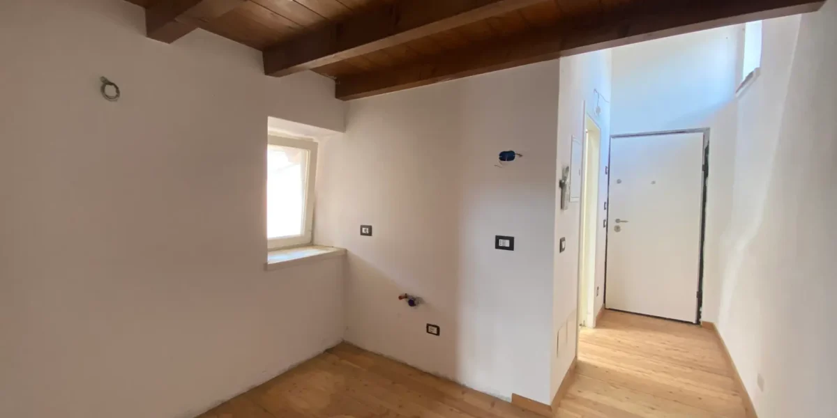 APPARTAMENTO SU DUE LIVELLI