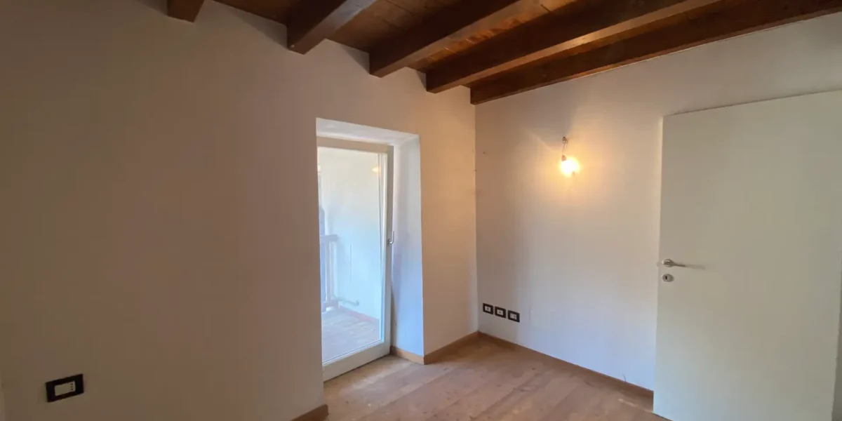 APPARTAMENTO SU DUE LIVELLI