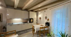 VILLETTA BIFAMILIARE – DUE UNITA’