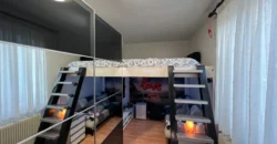 APPARTAMENTO TRE STANZE CON GIARDINO