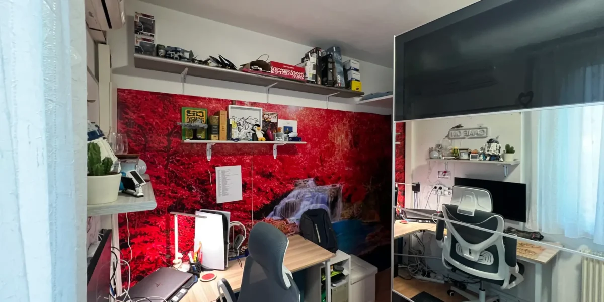 APPARTAMENTO TRE STANZE CON GIARDINO