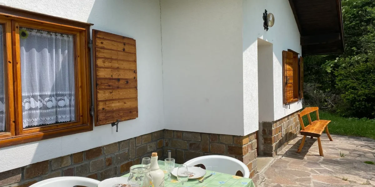 VILLINO IN MONTAGNA, UN RIFUGIO ESCLUSIVO NEL VERDE DEL LAGORAI