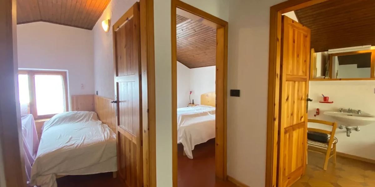 VILLINO IN MONTAGNA, UN RIFUGIO ESCLUSIVO NEL VERDE DEL LAGORAI