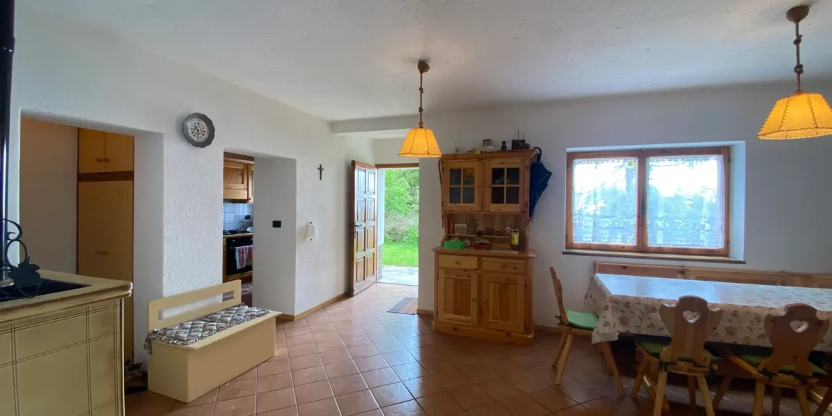 VILLINO IN MONTAGNA, UN RIFUGIO ESCLUSIVO NEL VERDE DEL LAGORAI