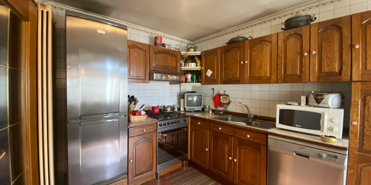 AMPIO APPARTAMENTO QUADRILOCALE