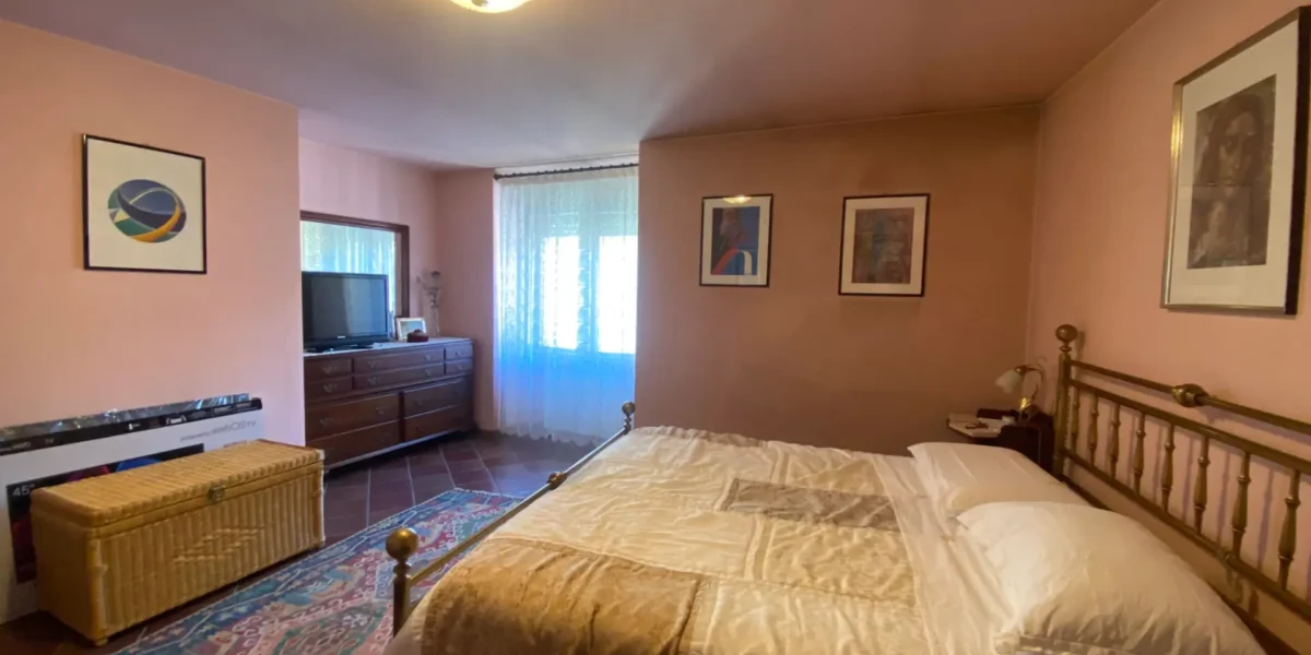 AMPIO APPARTAMENTO QUADRILOCALE