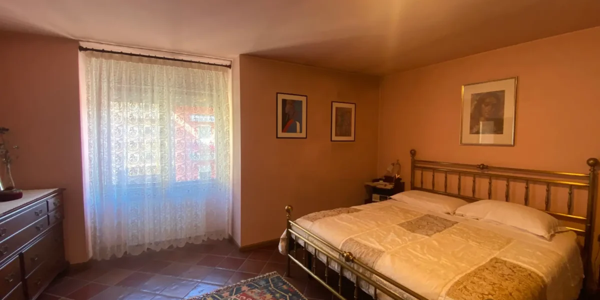 AMPIO APPARTAMENTO QUADRILOCALE