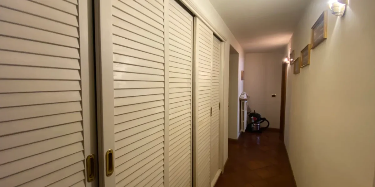 AMPIO APPARTAMENTO QUADRILOCALE