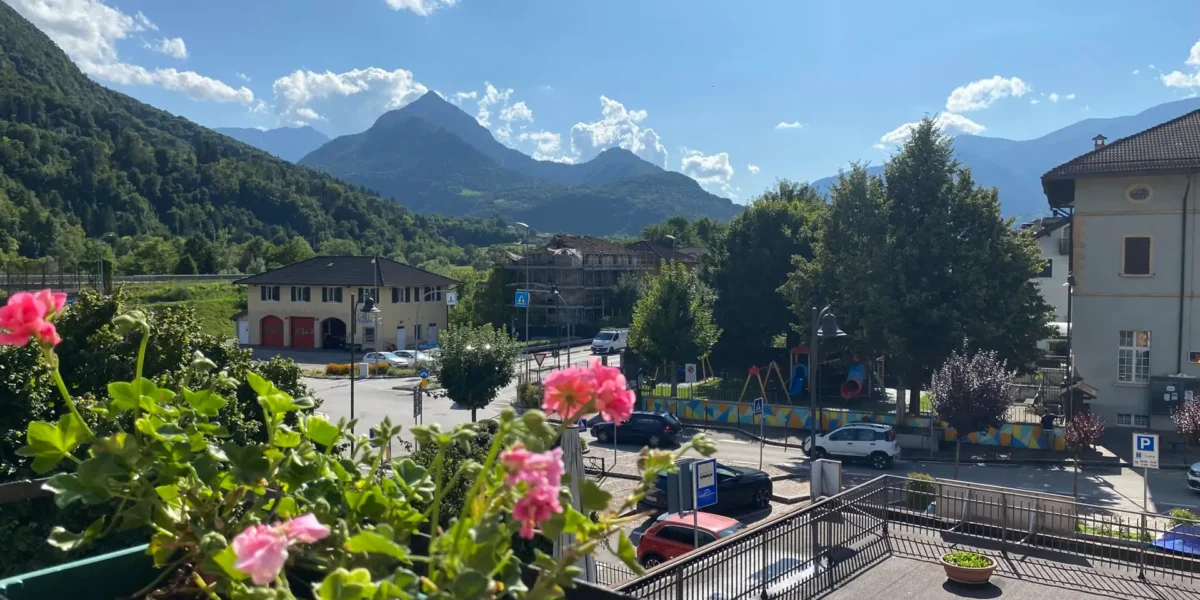 AMPIO APPARTAMENTO QUADRILOCALE