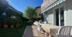 APPARTAMENTO TRE STANZE CON GIARDINO
