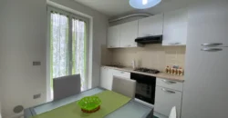 APPARTAMENTO TRILOCALE CON GIARDINO