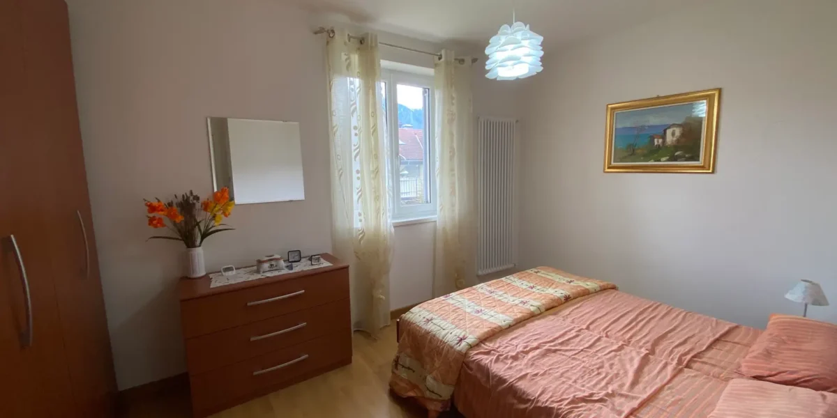 APPARTAMENTO TRILOCALE CON GIARDINO