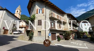 TRILOCALE NEL CUORE DI TELVE SI SOPRA