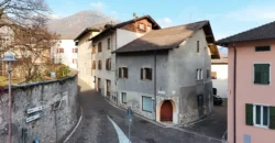 PORZIONE DI CASA NEL CENTRO STORICO