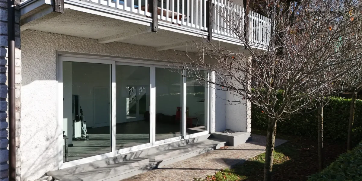 LA TUA VILLA AL LAGO: Privacy, Verde e Comfort a Levico Terme