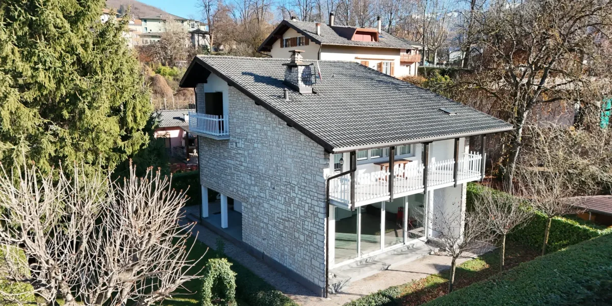 LA TUA VILLA AL LAGO: Privacy, Verde e Comfort a Levico Terme