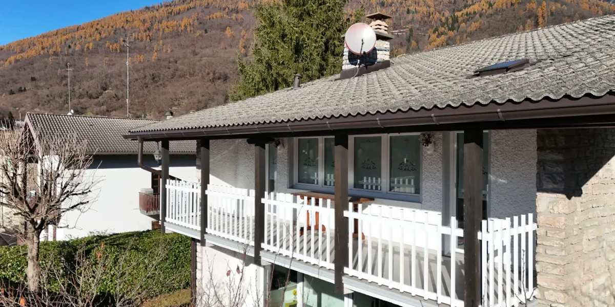 LA TUA VILLA AL LAGO: Privacy, Verde e Comfort a Levico Terme