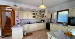 VILLA E ATTIVITA’ AGRICOLA IN UN’UNICA SOLUZIONE