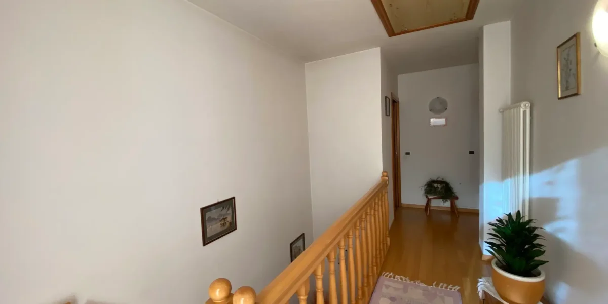 VILLA E ATTIVITA’ AGRICOLA IN UN’UNICA SOLUZIONE