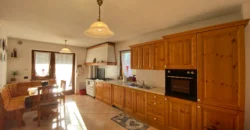 VILLA E ATTIVITA’ AGRICOLA IN UN’UNICA SOLUZIONE