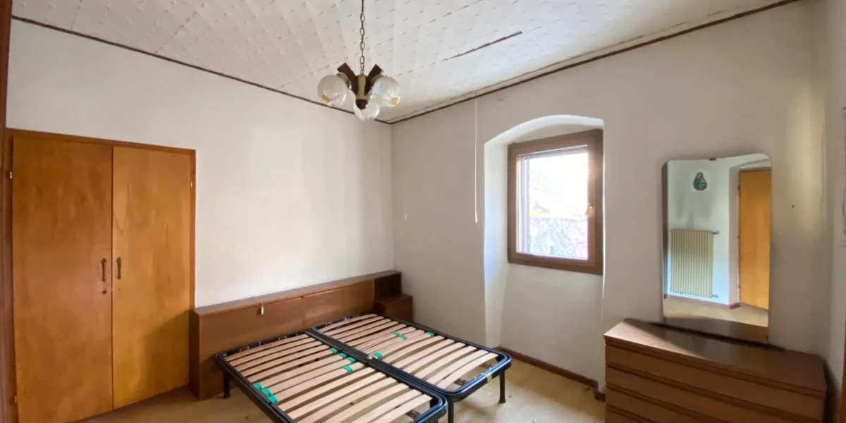 PORZIONE DI CASA NEL CENTRO STORICO