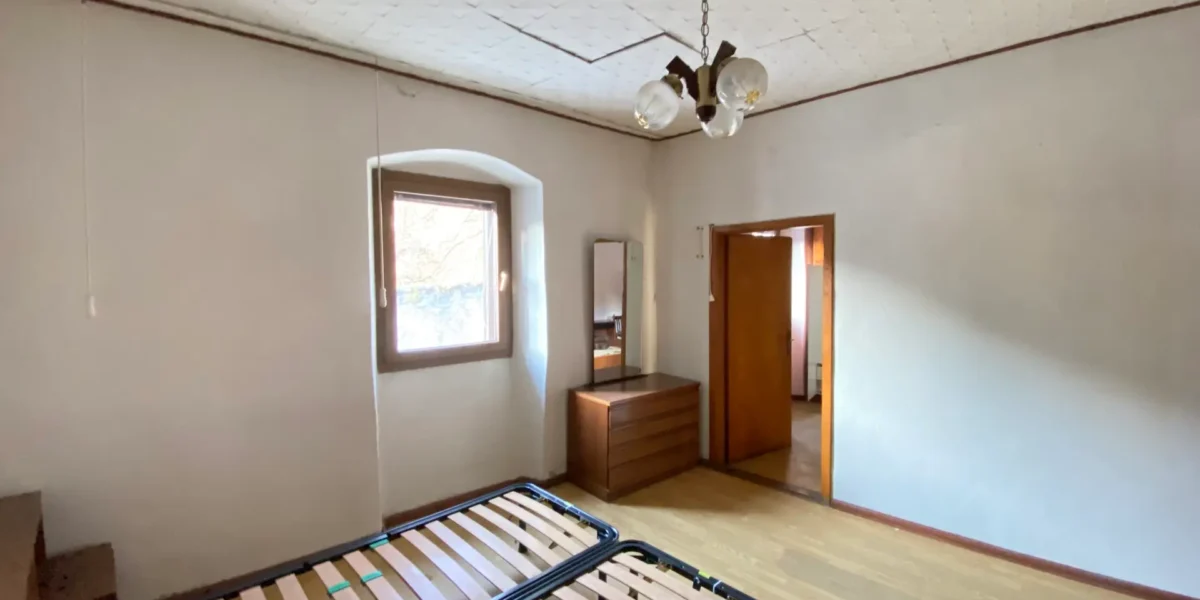 PORZIONE DI CASA NEL CENTRO STORICO