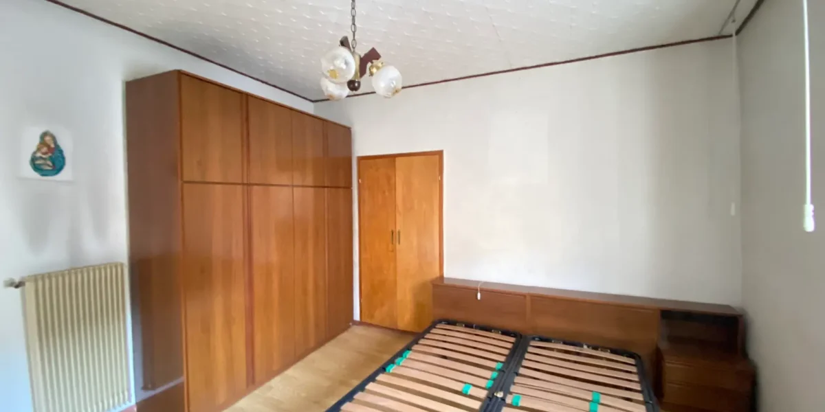 PORZIONE DI CASA NEL CENTRO STORICO