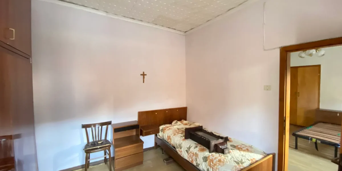 PORZIONE DI CASA NEL CENTRO STORICO