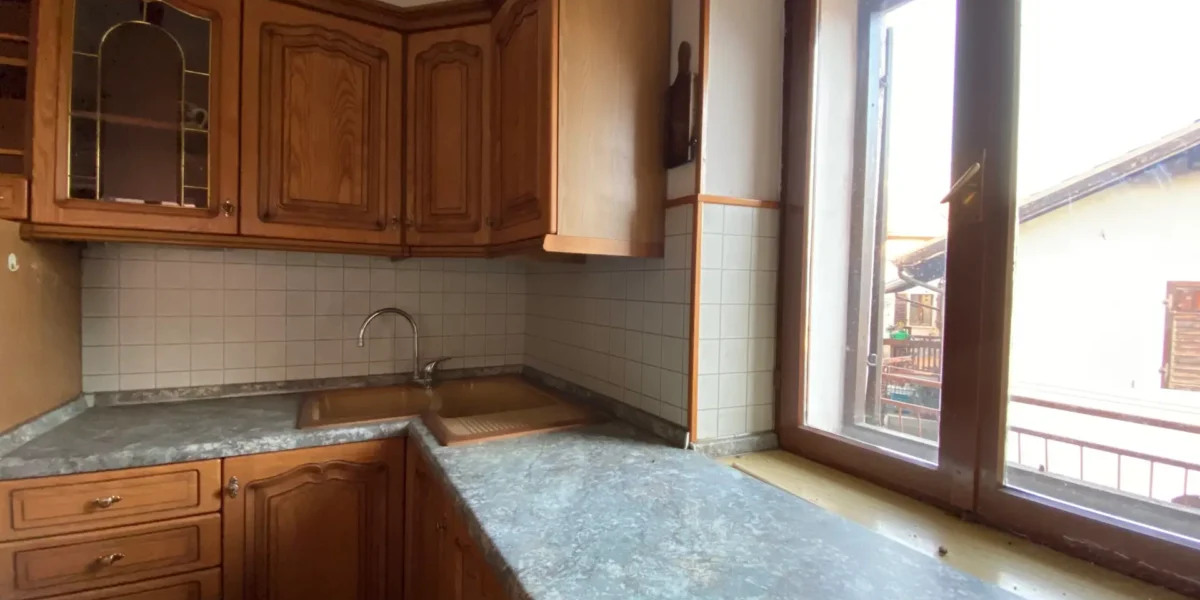 PORZIONE DI CASA NEL CENTRO STORICO