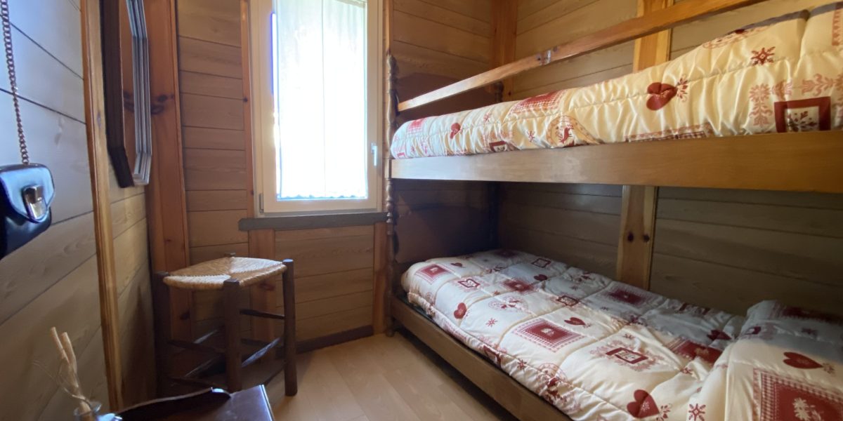 LA TUA VILLA AL LAGO: Privacy, Verde e Comfort a Levico Terme