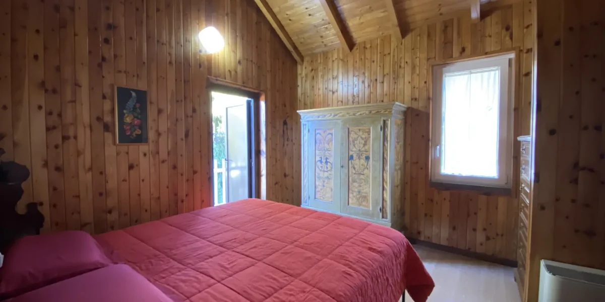 LA TUA VILLA AL LAGO: Privacy, Verde e Comfort a Levico Terme