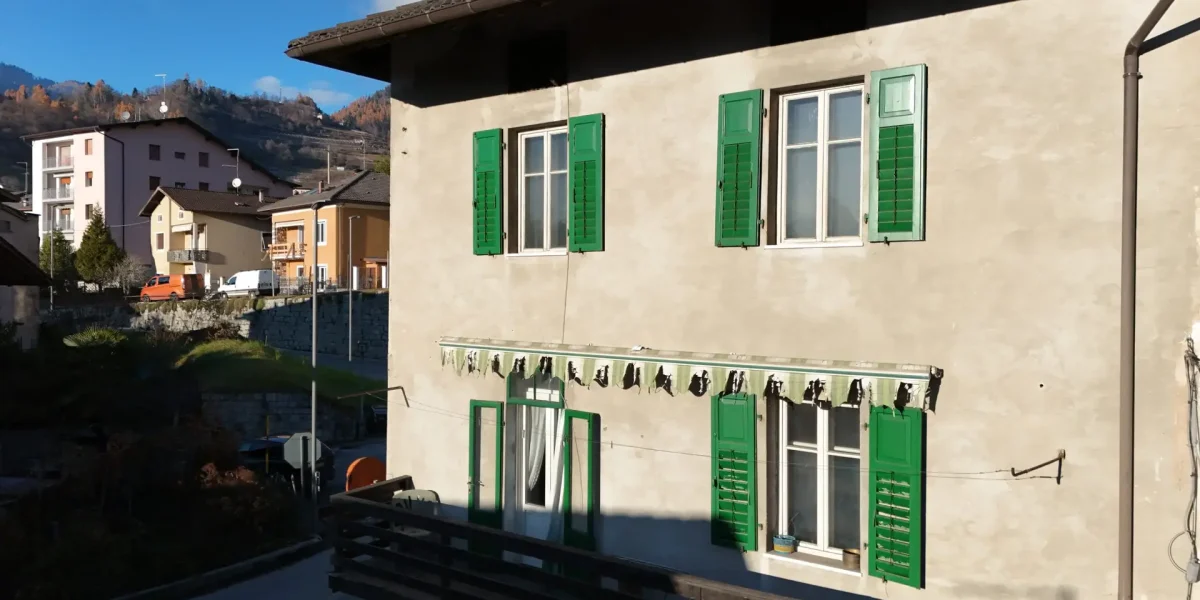 PORZIONE DI CASA TERRA-CIELO